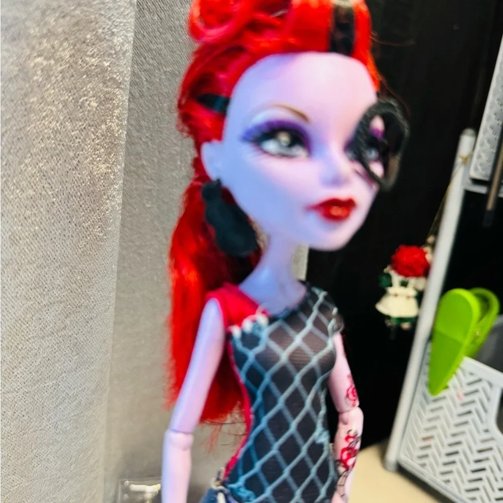 🖤 Monster High Operetta Doll – Original Outfit 🖤